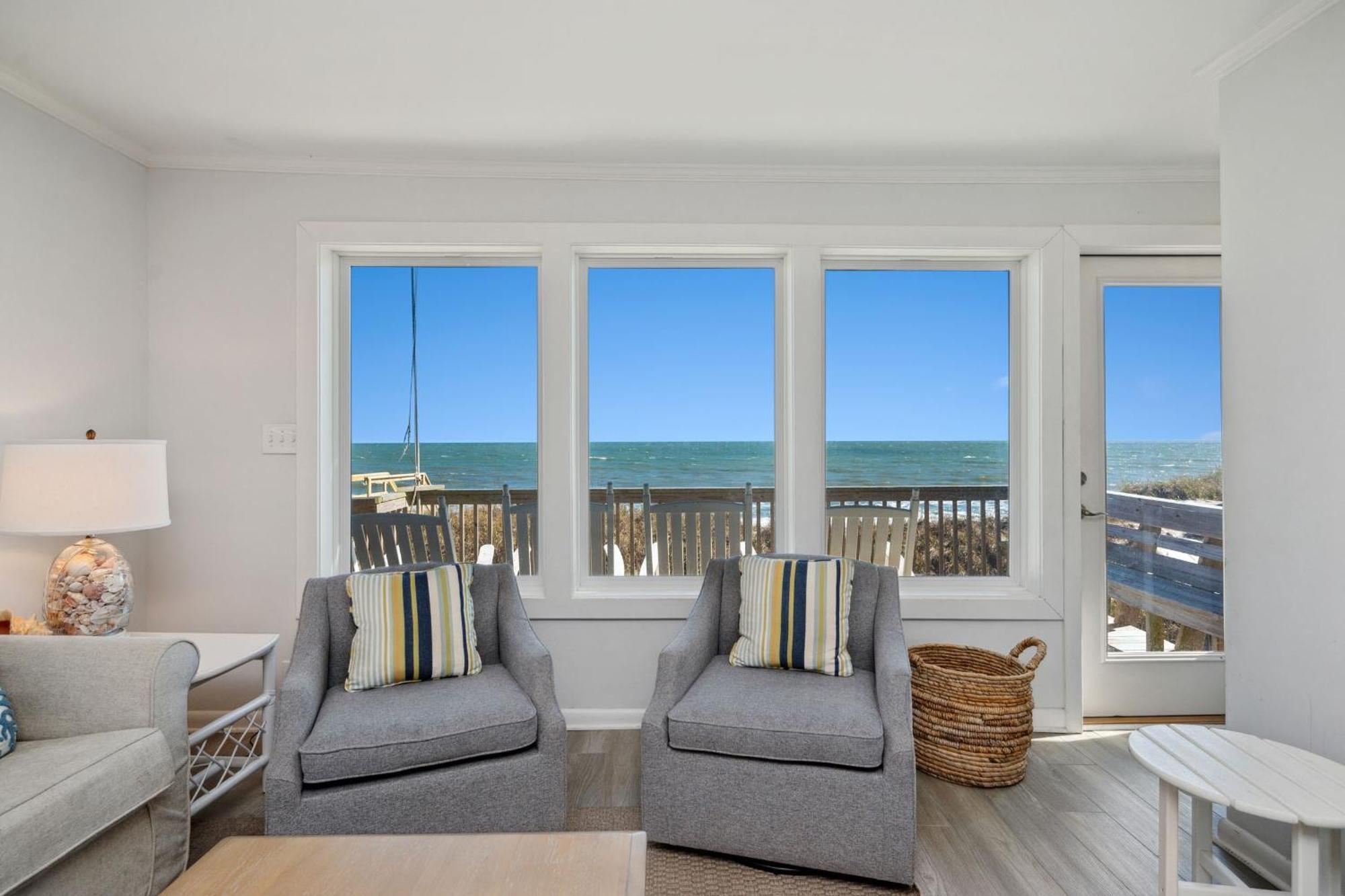 Re-Juvenated Villa Oak Island Eksteriør bilde