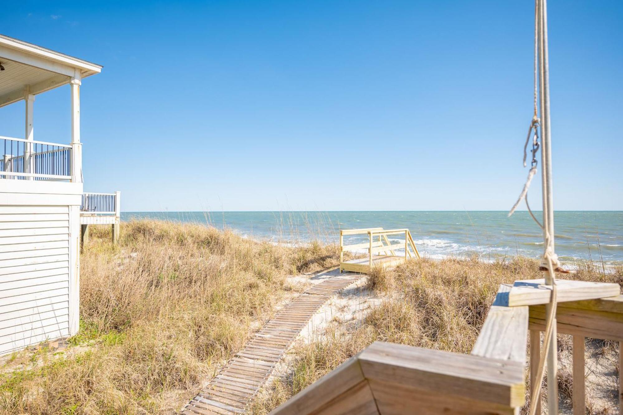 Re-Juvenated Villa Oak Island Eksteriør bilde